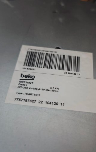 Placa Vitrocerámica Beko Negra