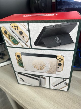 Switch OLED edición The Legend of Zelda TOTK