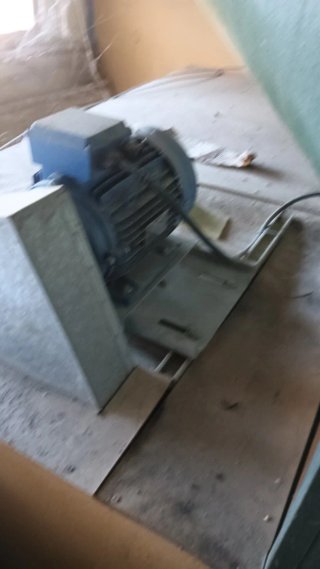 Estufa Taller Almacén Etrà Metal
