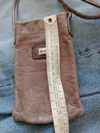 Porta cellulare Entra in pelle