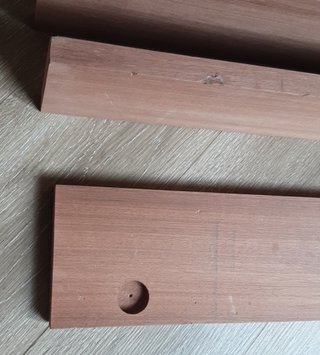TABLAS (3) MADERA TROPICAL ROJA