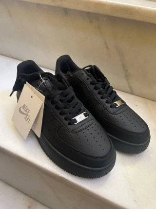 Nike Air Force 1 Negras Talla 42
