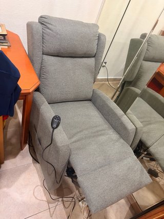 Sillón elevador eléctrico reclinable power lift.