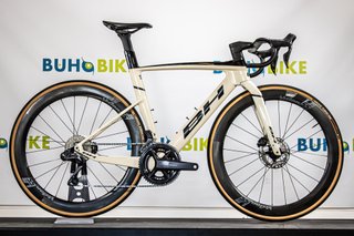 BH AEROLIGHT 6.5 ULTEGRA T-M - BICICLETA SEGUNDA MANO - Talla: M
