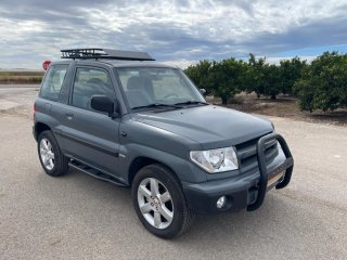 Mitsubishi Montero 2002
