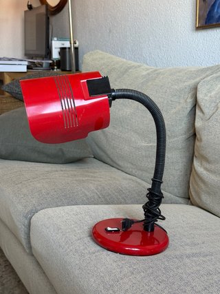 Lámpara flexo roja vintage