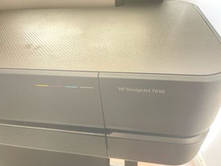 Plotter HP DesignJet T650 24 Negro