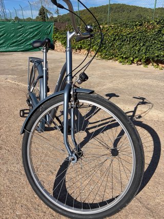 Bicicleta B-Twin Elops Gris