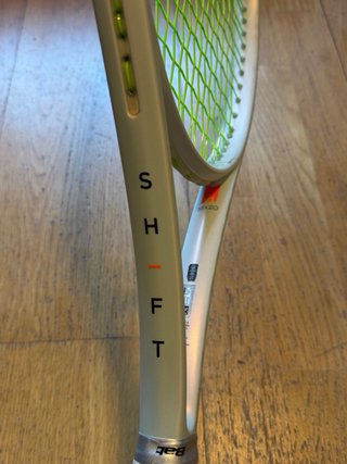 Wilson Shift 99 300g grip L3