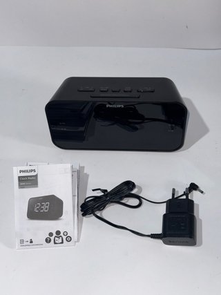 Radio Reloj Despertador Philips con electricidad