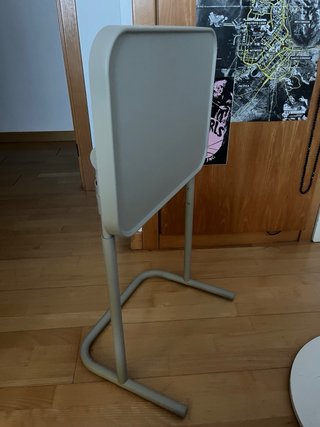 Mesa auxiliar plegable moderna