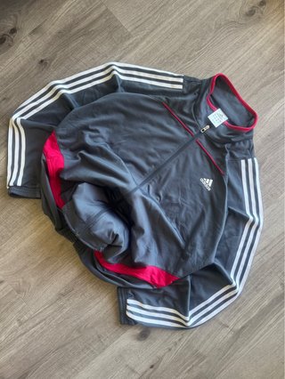 Adidas Chaqueta gris roja vintage y3k 2000s XL