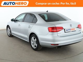 Volkswagen Jetta 2.0 TDI Advance BlueMotion Tech