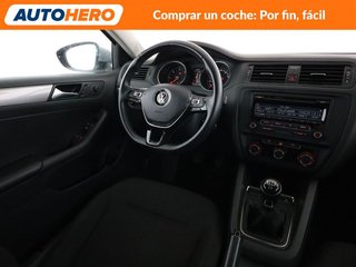 Volkswagen Jetta 2.0 TDI Advance BlueMotion Tech
