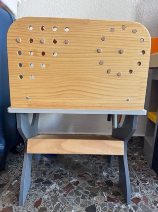 Banco de herramientas de madera para niños