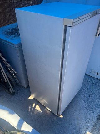 Congelador vertical Brandt