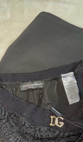 Pantaloni nuovi neri
