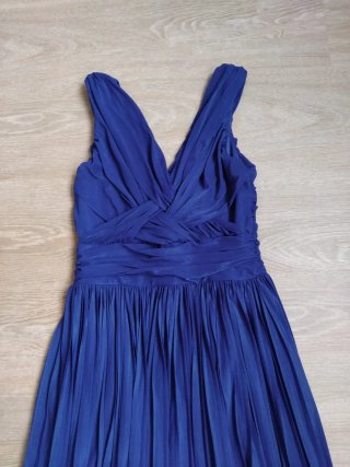 Vestido largo azul eléctrico
