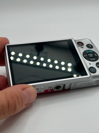 Canon powershot A2600