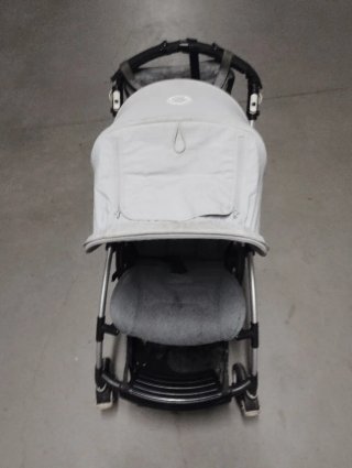 Bugaboo Bee 5 + funda lluvia + capota