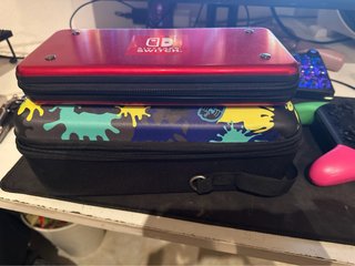 2 Consolas Nintendo Switch OLED + Mando Pro + fund