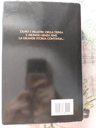 Libro Ken Follett " La collana di fuoco "