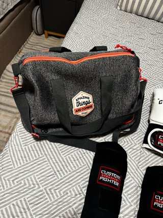 Conjunto Boxeo: Guantes, Espinilleras y Bolsa