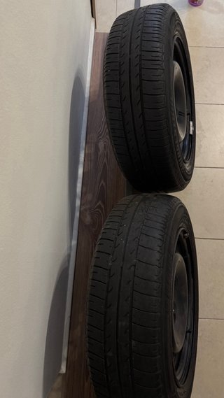 Llantas de tapacubo con neumaticos 185/65/15 88T