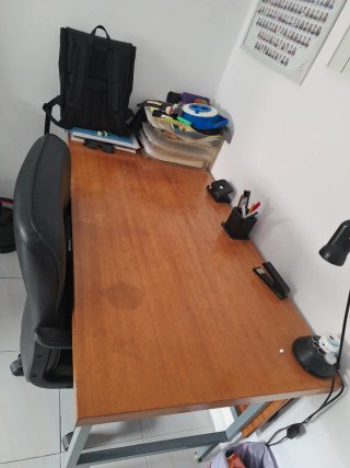 Escritorio y Silla de Oficina Ajustable