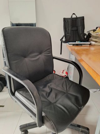 Escritorio y Silla de Oficina Ajustable