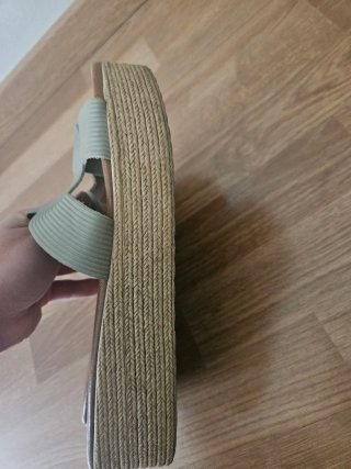 Sandalias cuña