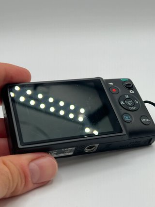 Canon ixus 132