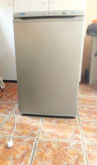 Congelador Vertical Tensai CV-130