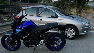 Yamaha MT125 - Única dueña, parking