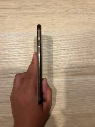 iPhone 10 Dorado
