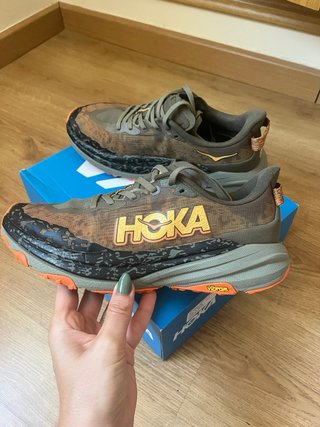 Hoka Speedgoat 6 Trail Running