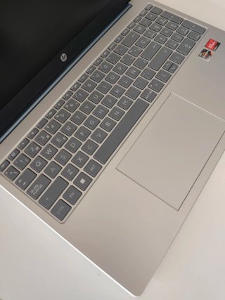 Portátil HP 15-fc0149ns NUEVA