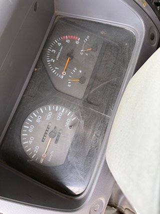 Nissan Cabstar 2000