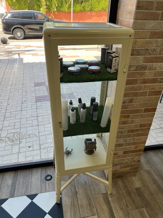 Vitrina expositor cristal y metal