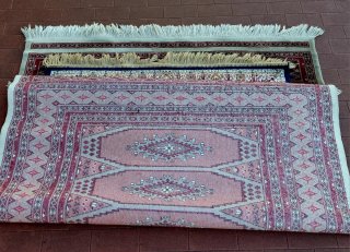 Tappeto vintage beige e rosso