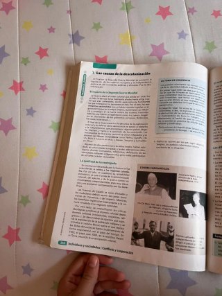 Libro 1bachiller historia del mundo Contemporáneo