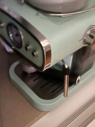 Cafetera moderna color verde menta
