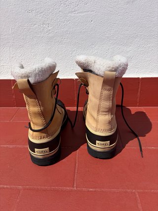 Botas de nieve Sorel Caribou Beige/Negro