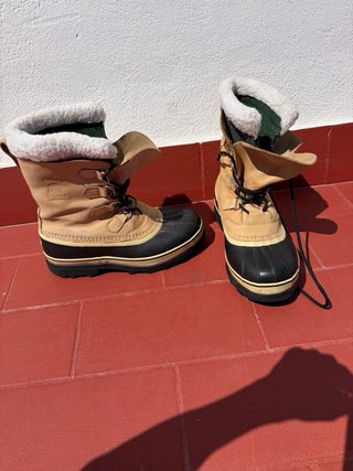 Botas de nieve Sorel Caribou Beige/Negro