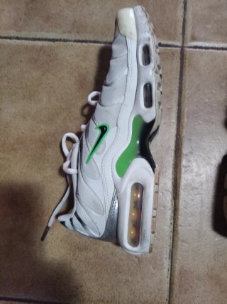 Sneakers Nike TN Bianche e Verdi