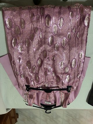 Traje de fiesta rosa y dorado