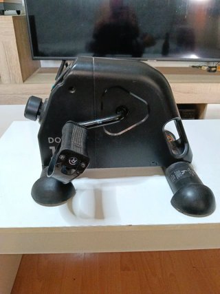 Pedaleador estático Decathlon con pantalla