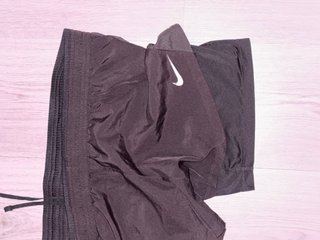 Pantalones cortos Nike negros con malla