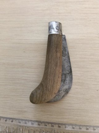 Cuchillo de vendimia M. Codega Premana