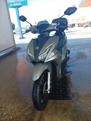 Scooter 125cc gris